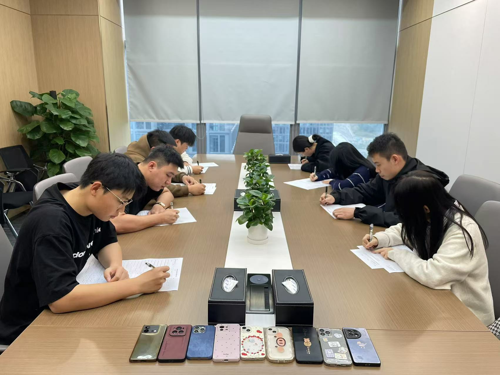 考试照片.jpg 考试照片.jpg